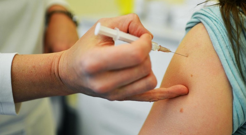 Nessuna immunità per i produttori del vaccino anti-influenza suina!