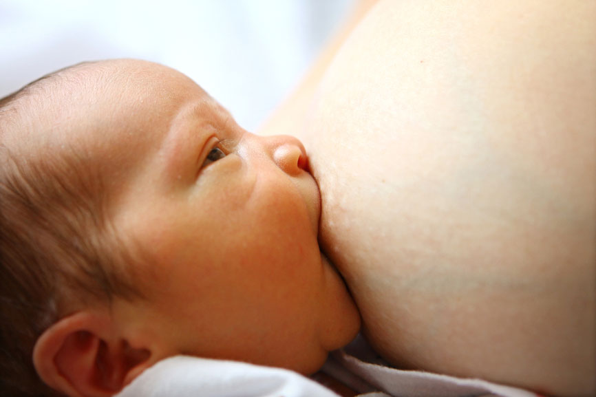 SOS Mamma: Latte materno, se il pediatra dice “non basta”