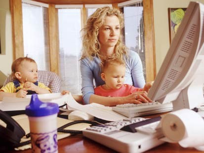 Mamme al lavoro: flessibilità, produttività, professionalità