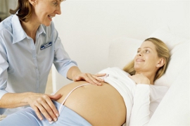 Gravidanza e parto naturale: il ruolo dell’ostetrica